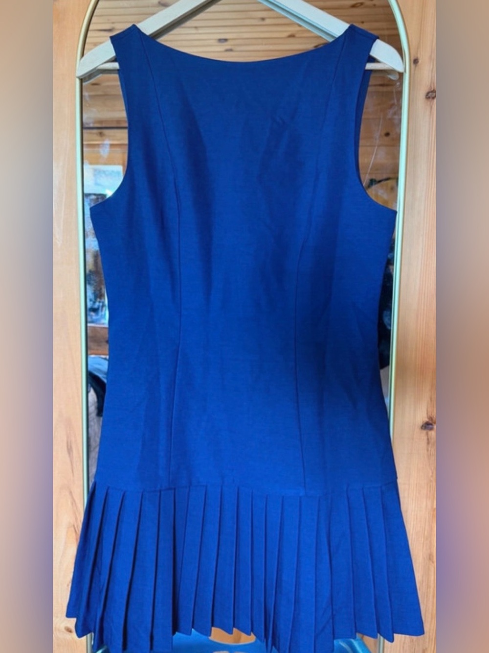 Hello Molly Sleeveless Pleated Hem Midi Dress in Navy